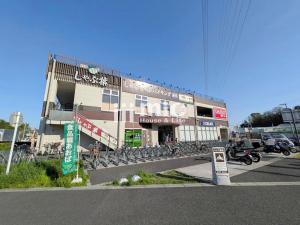 ライズモール戸塚（食品館あおば・DAISO・CREATE等）