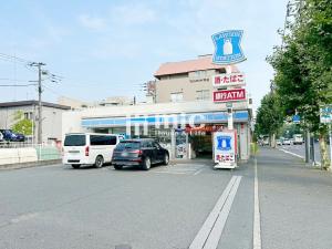 ローソン 横浜新山下三丁目店