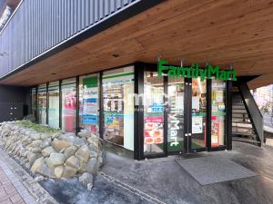 ファミリーマート大船一丁目店