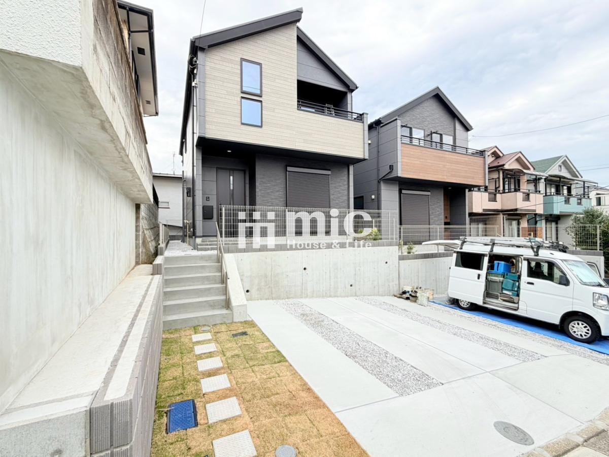 横浜市南区中里3丁目【1号棟】