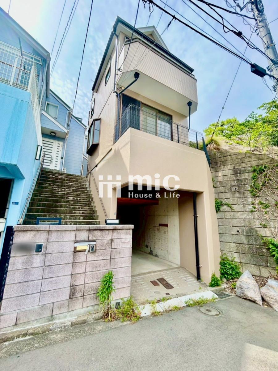 横浜市南区永田北2丁目