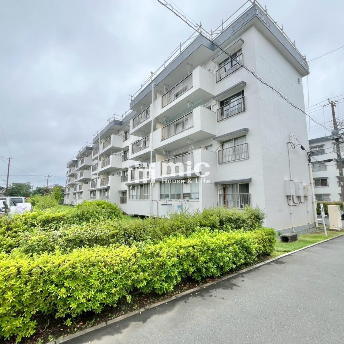 三枝木台団地8号棟