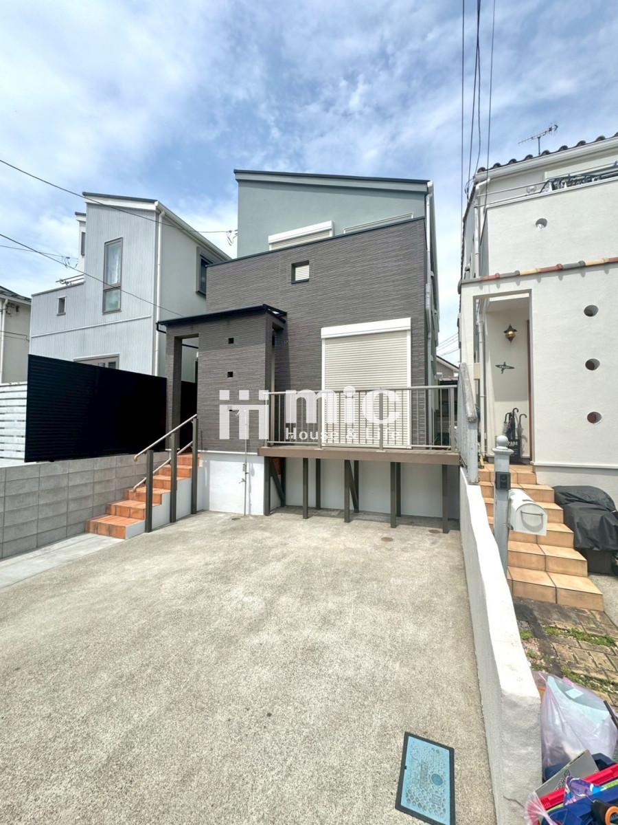 藤沢市片瀬2丁目戸建て