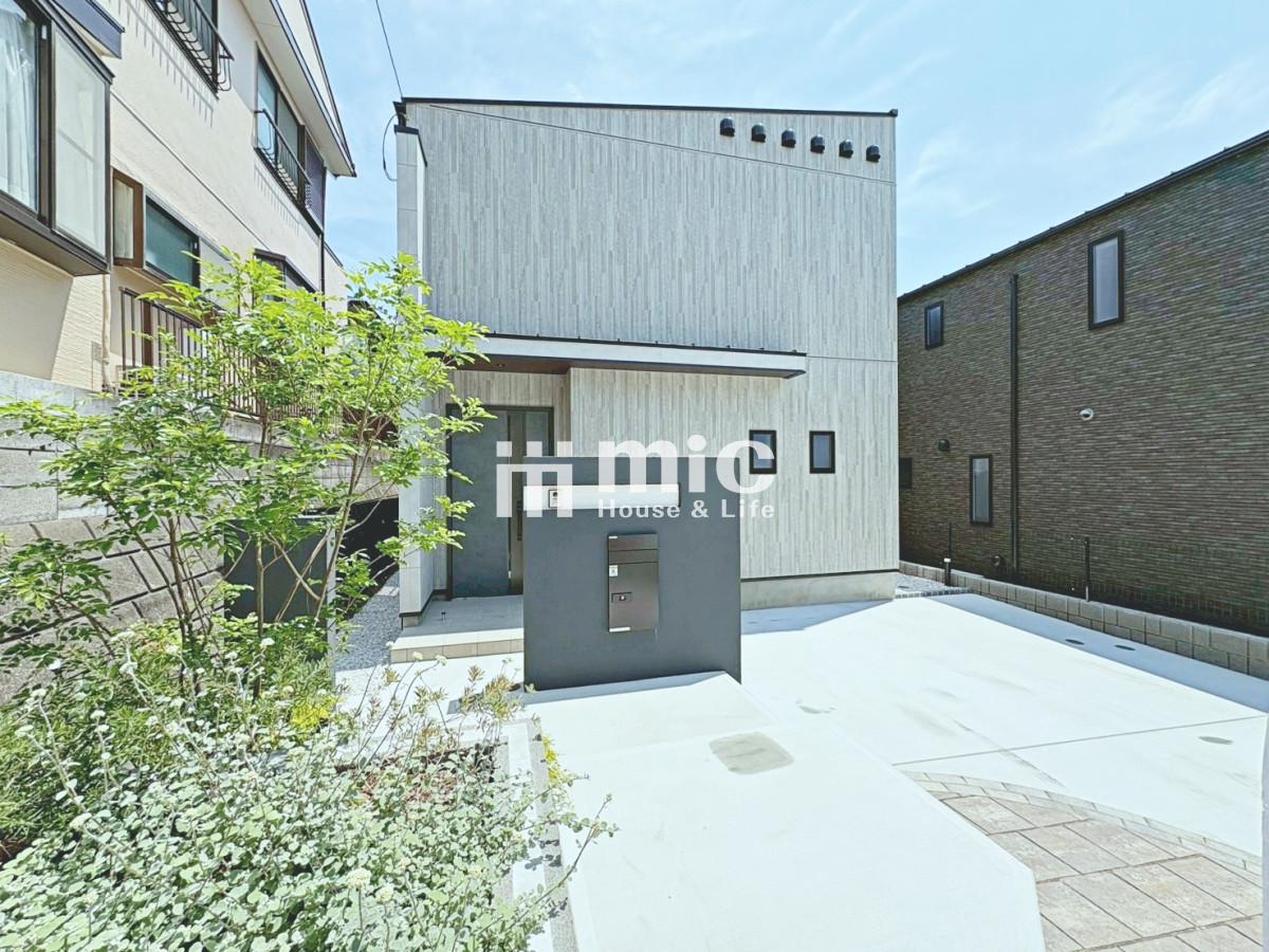 横浜市港南区日野中央3丁目【1号棟】