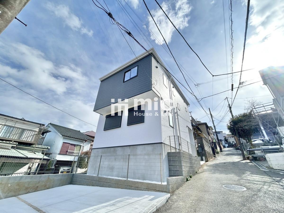 横浜市南区六ツ川2丁目