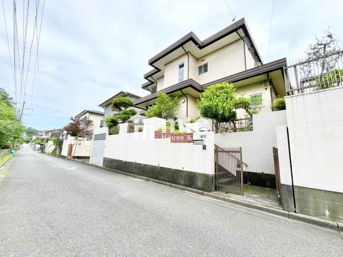 横浜市栄区公田町