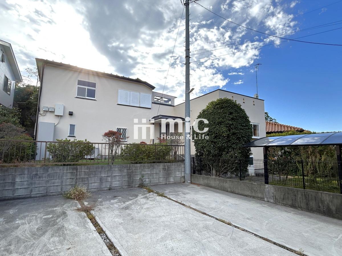 鎌倉山三丁目戸建